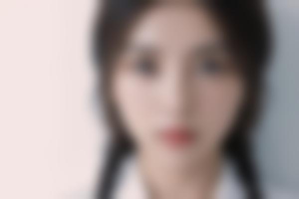 郑州东方女子整形马冠楠医生：20年专注美眼隆鼻的实战派医师