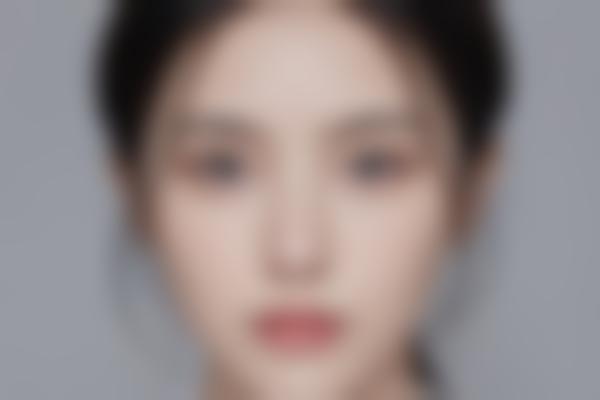 苏州圣爱医疗美容医院胡宝慧医生：专注整形与妇科修复的医学博士