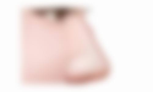 隆鼻假体的安心性和价格有关系吗