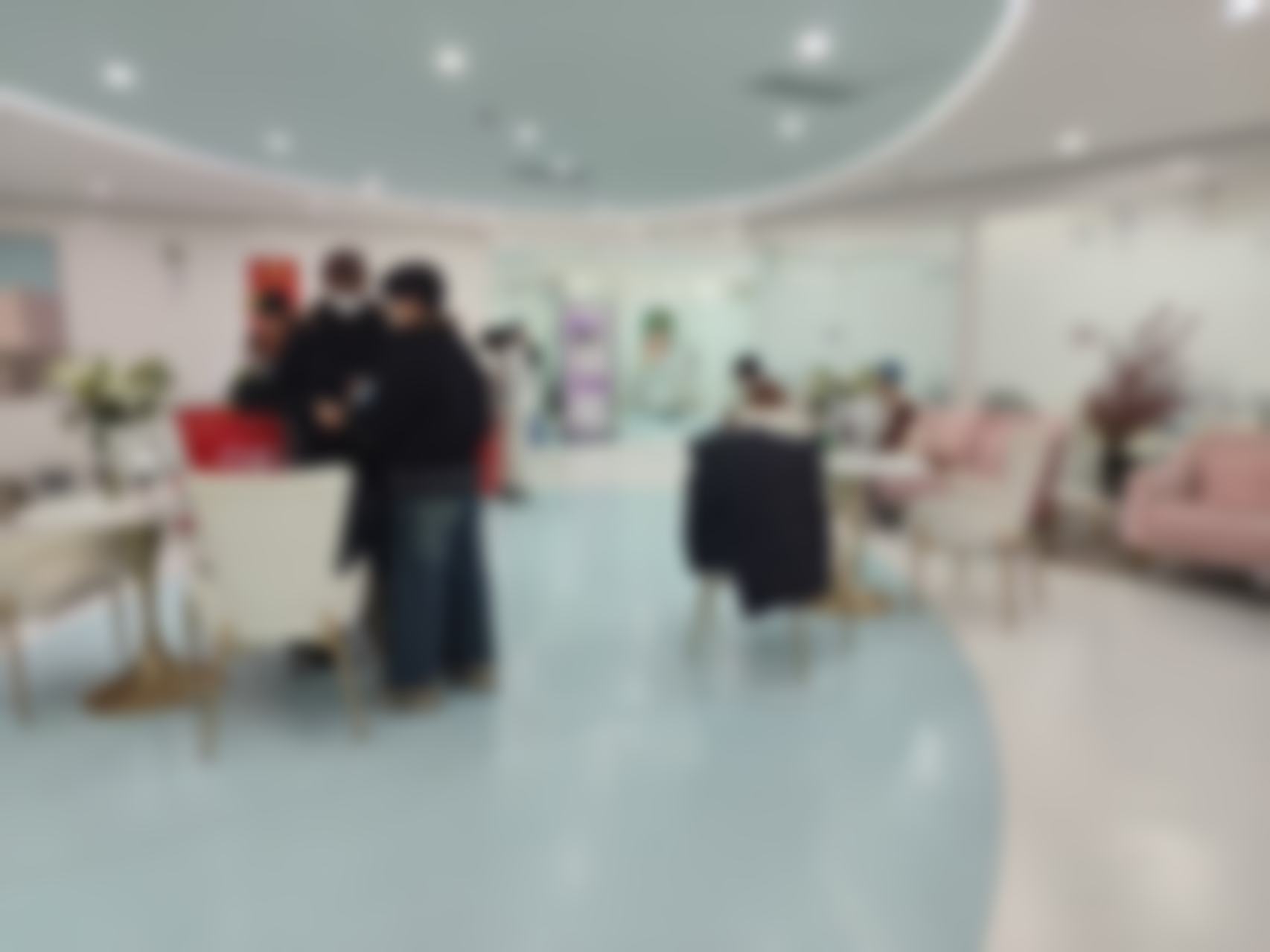 佟艳华医生擅长项目:私密与妇科双领域的骨干医生