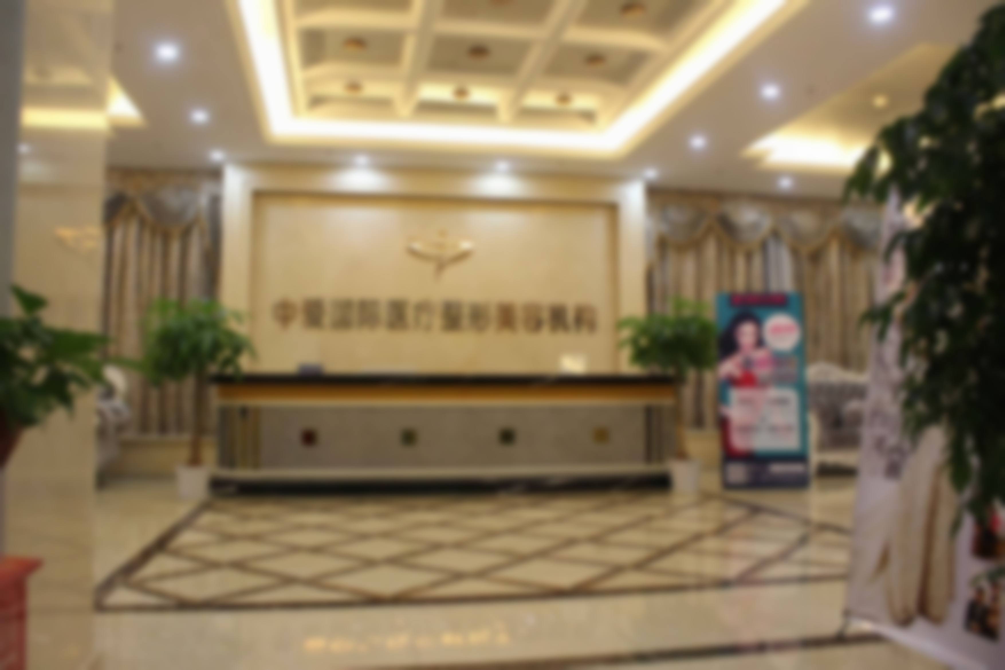 海薇玻尿酸1mL中小分子填充塑形+3800元，质地柔软自然不僵硬，打造灵动美颜更安心