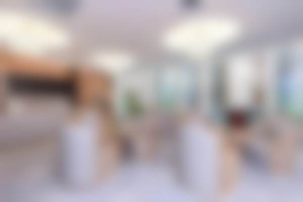 下巴吸脂术告别双下巴医师面诊定制自然塑形3000元起，微创无痕恢复快，脸型精致立体美